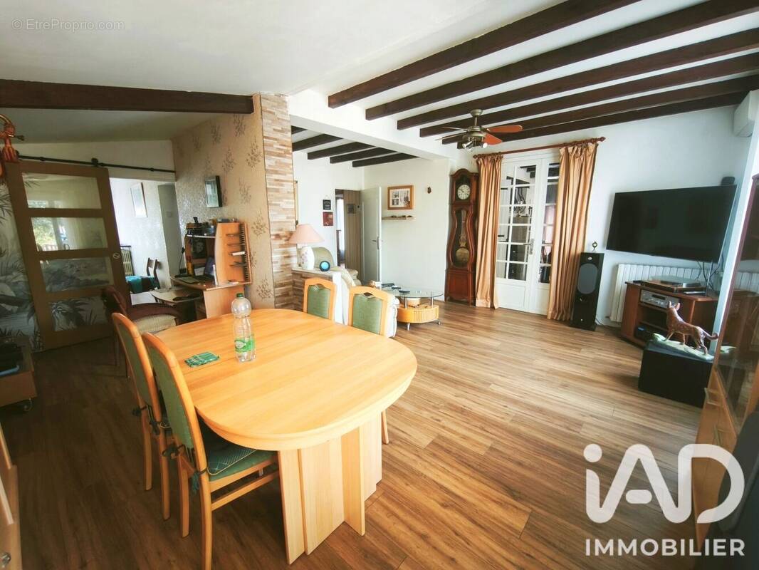 Photo 1 - Maison à COUTRAS