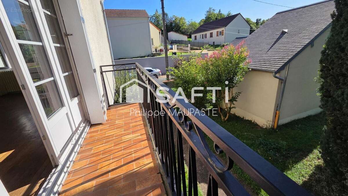 Photo 2 - Maison à JOUET-SUR-L&#039;AUBOIS