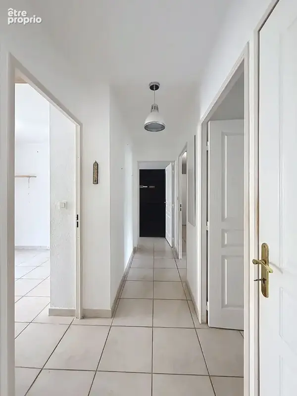Appartement Villeneuve Les Avignon 4 pièce(s) 93 m2 avec terrasse - photo 10