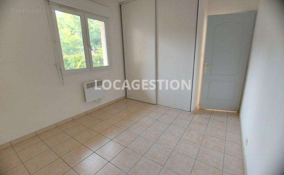 Appartement à PECHBONNIEU