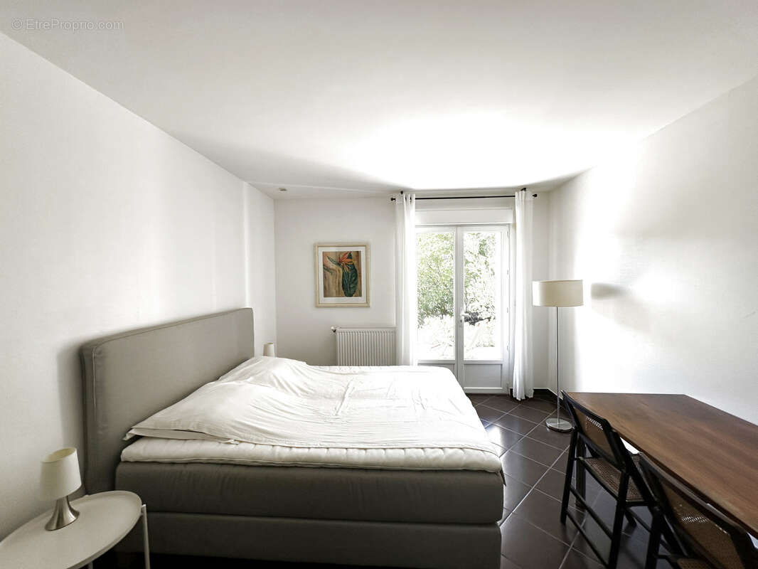 Maison à LA LONDE-LES-MAURES