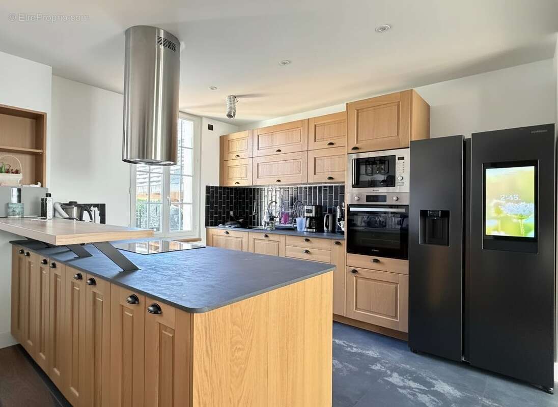 Maison à MERY-SUR-OISE