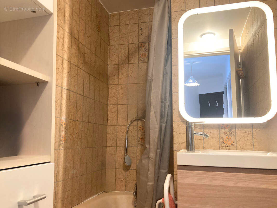 Appartement à HYERES