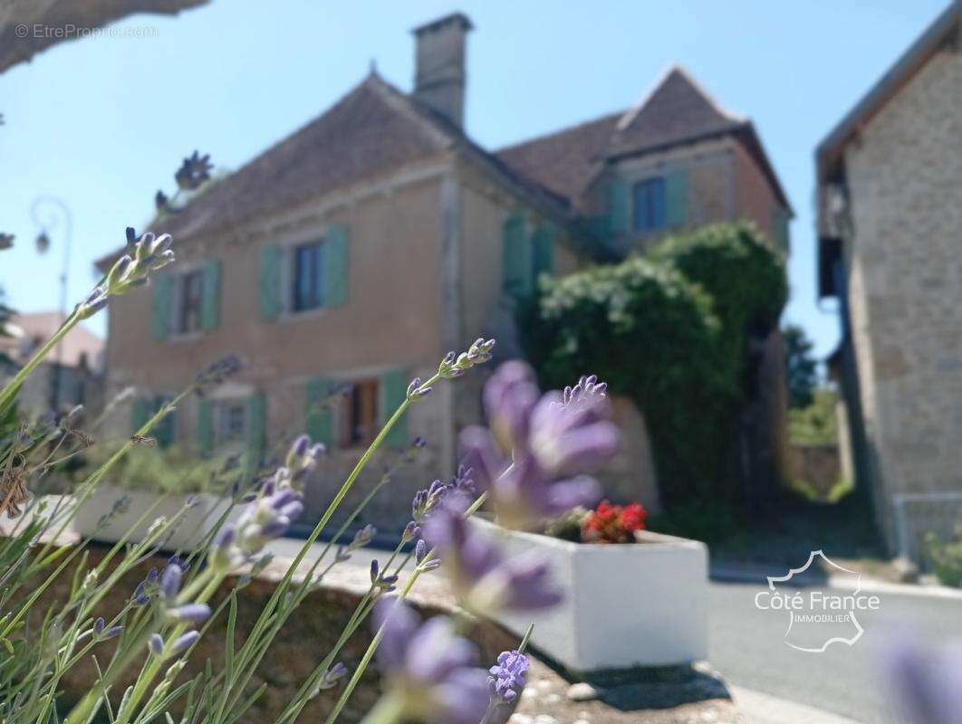 Maison à MIERS
