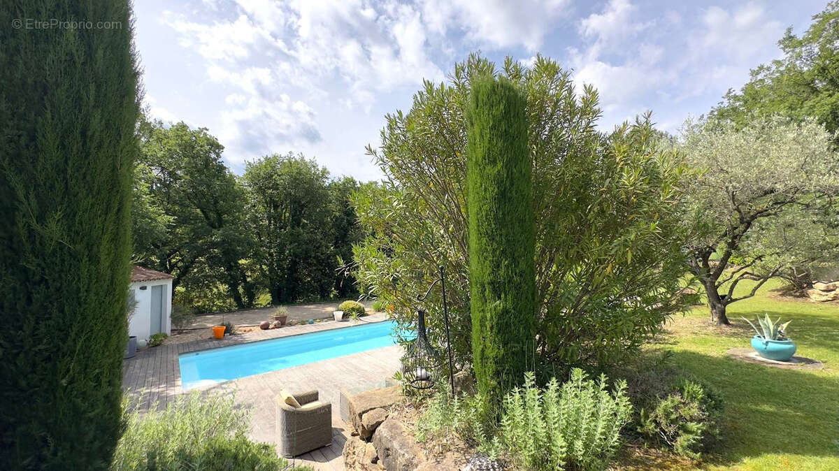 Maison à VAISON-LA-ROMAINE