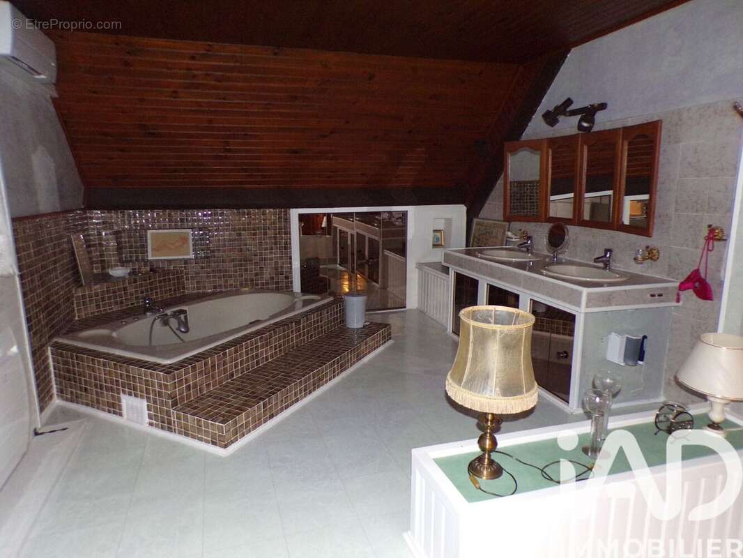 Photo 7 - Maison à VERON