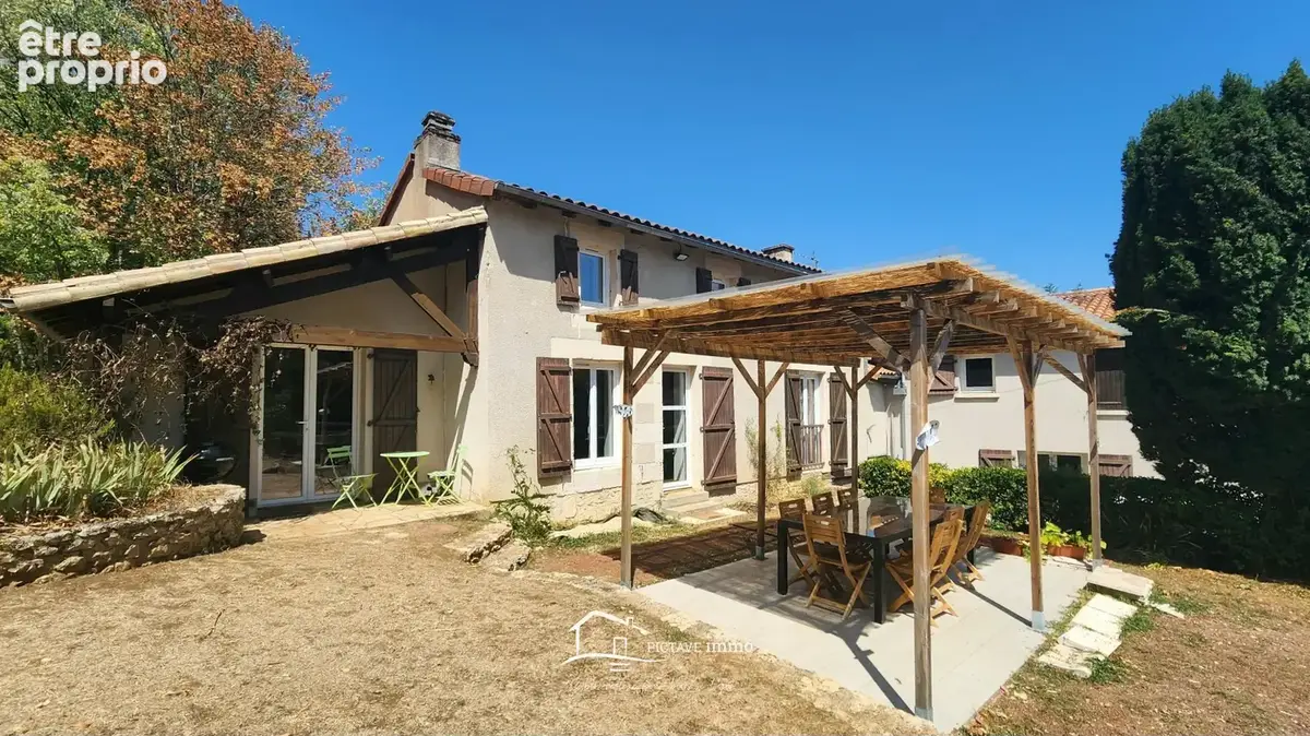 Maison à ITEUIL