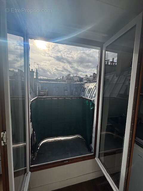 Appartement à PARIS-9E