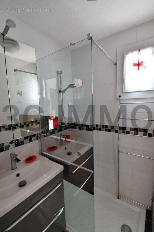 Maison à VALRAS-PLAGE