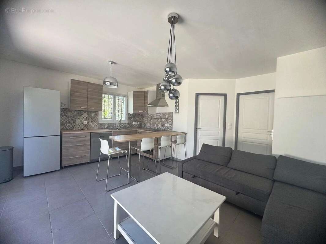 Appartement à PERTUIS
