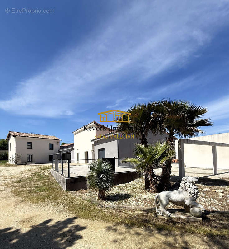 Maison à SAINT-MARCEL-LES-VALENCE