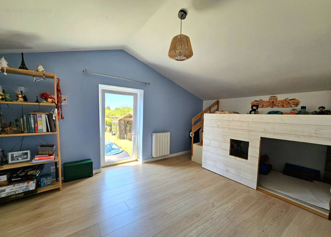 Maison 4 chambres plus de 200 m2 habitable - photo 8
