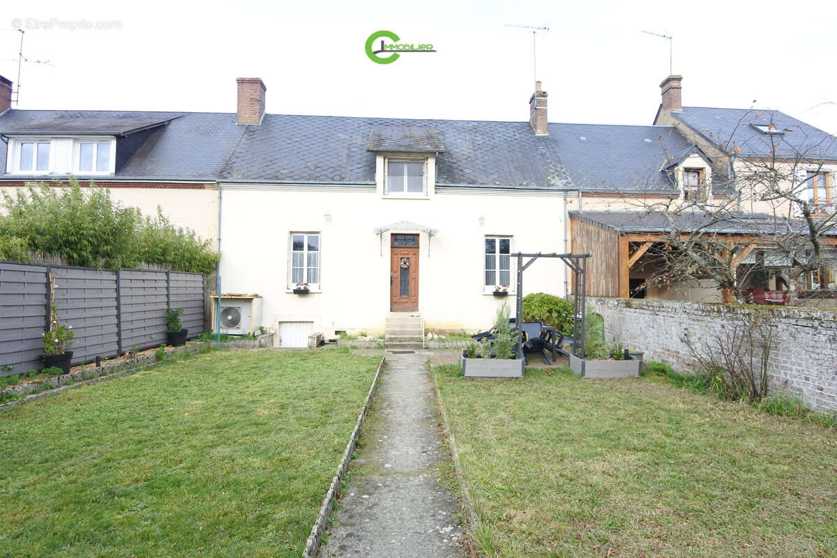 Maison de village recemment renovee de 112 m2 - photo 3
