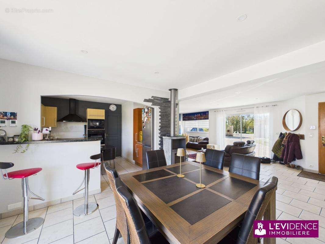 Photo 3 - Maison à PRINQUIAU