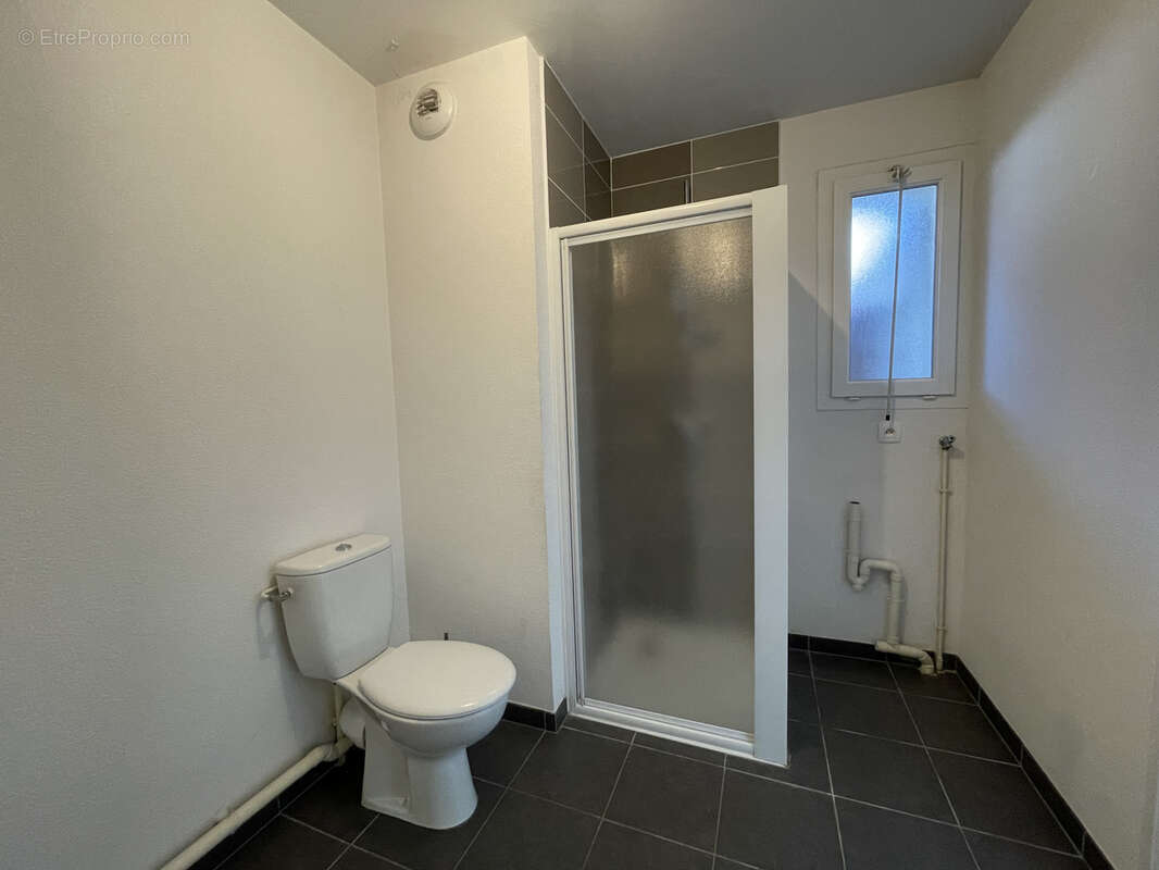 Appartement 2 pieces 42m2 avec terrasse et parking - photo 9