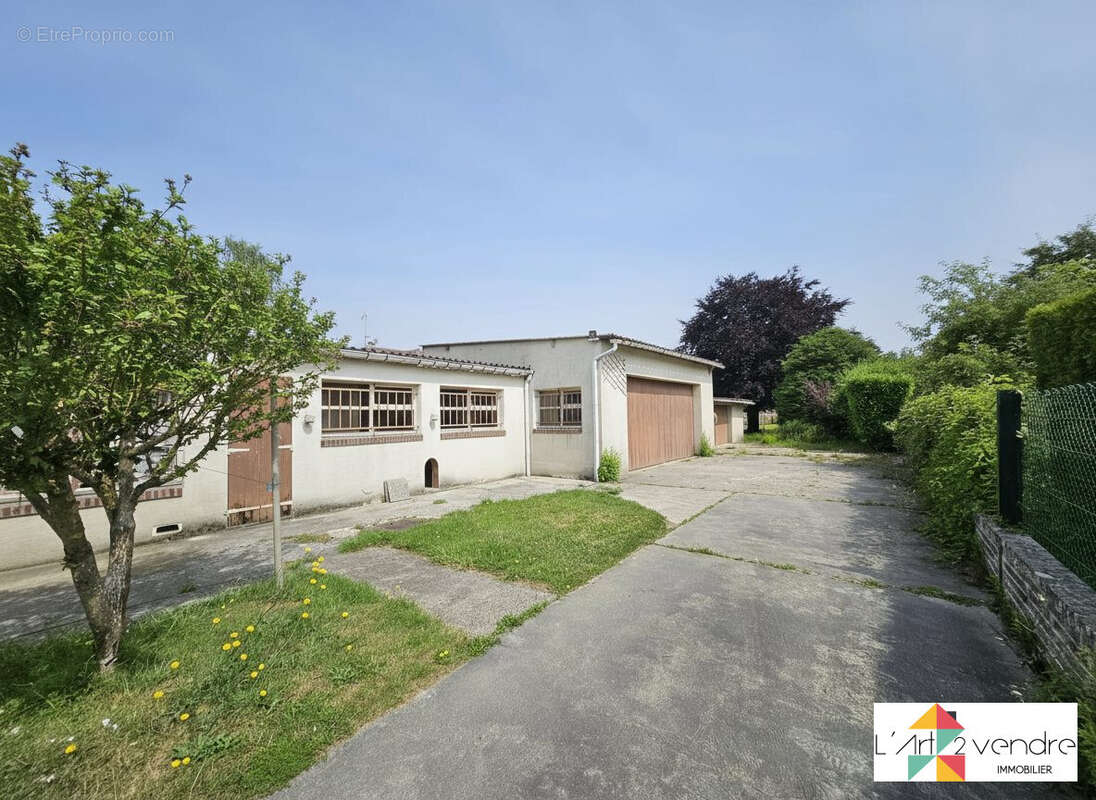 Maison à CHOISY-AU-BAC