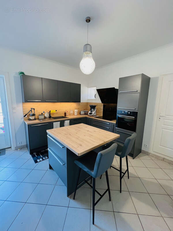 Maison à TONNAY-CHARENTE