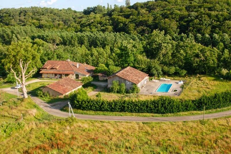 Maison à SAINT-PE-SAINT-SIMON