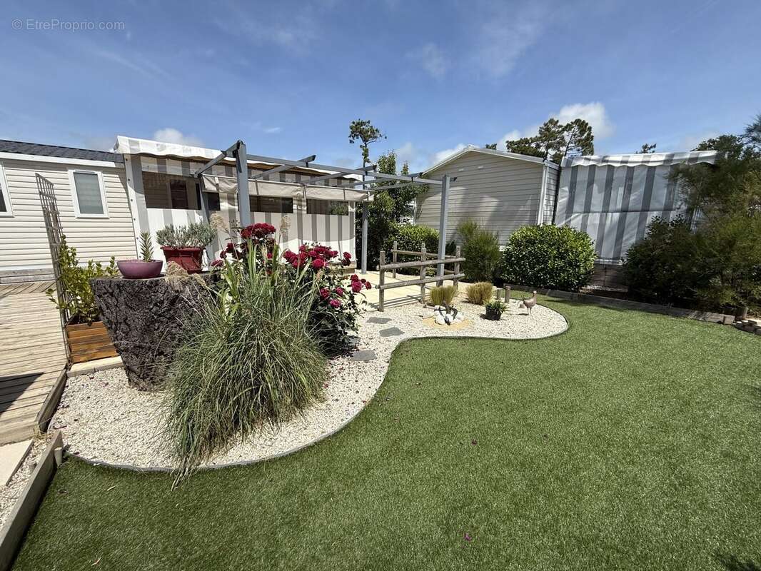 Maison à SAINT-HILAIRE-DE-RIEZ