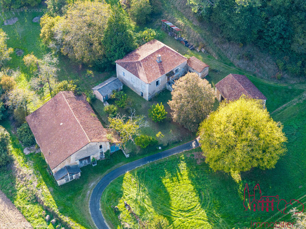 Maison à VILLAMBLARD