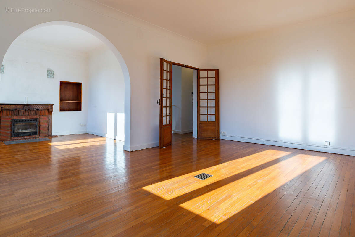 Maison à ROMANS-SUR-ISERE