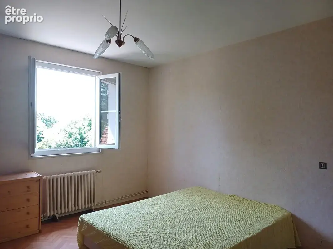 Propriété avec dépendances et étang sur 5.3 ha de terrain - photo 11