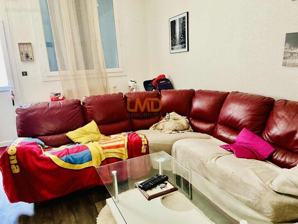 maison avec 3 appartements - photo 2