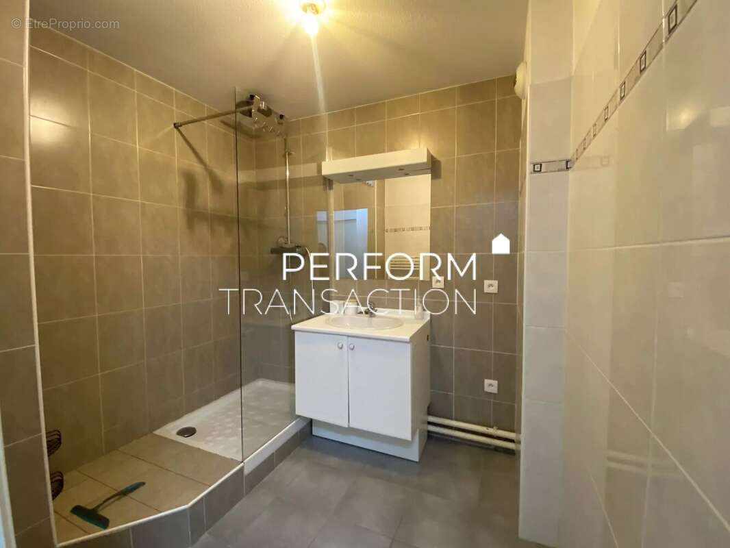 T2 avec 2 terrasses : un extérieur rare aux portes de Grenoble ! - photo 6