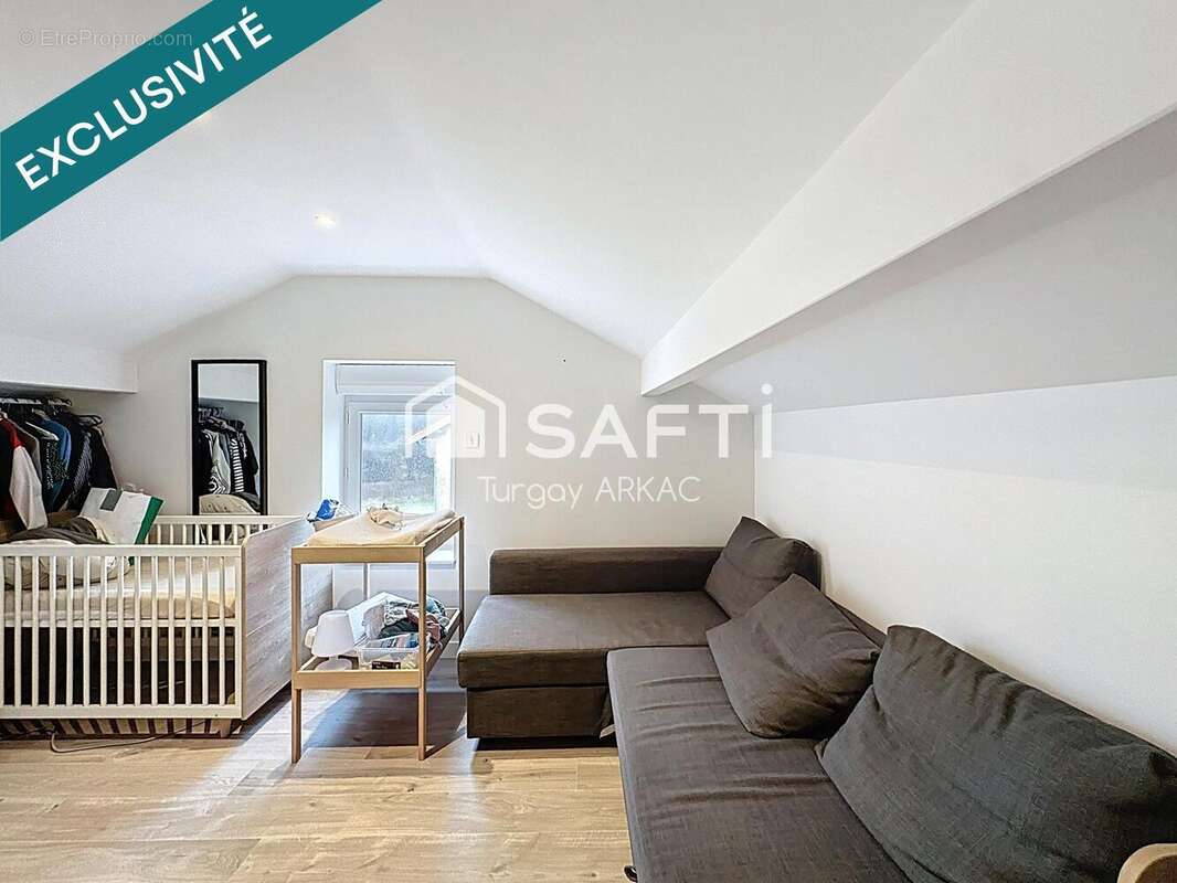 Photo 8 - Maison à BOURGOIN-JALLIEU