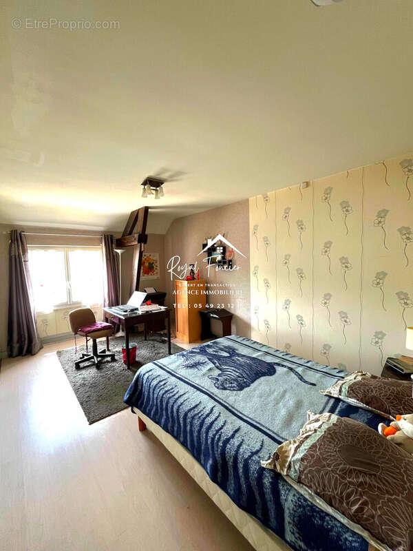 Chambre - Maison à L&#039;ILE-BOUCHARD