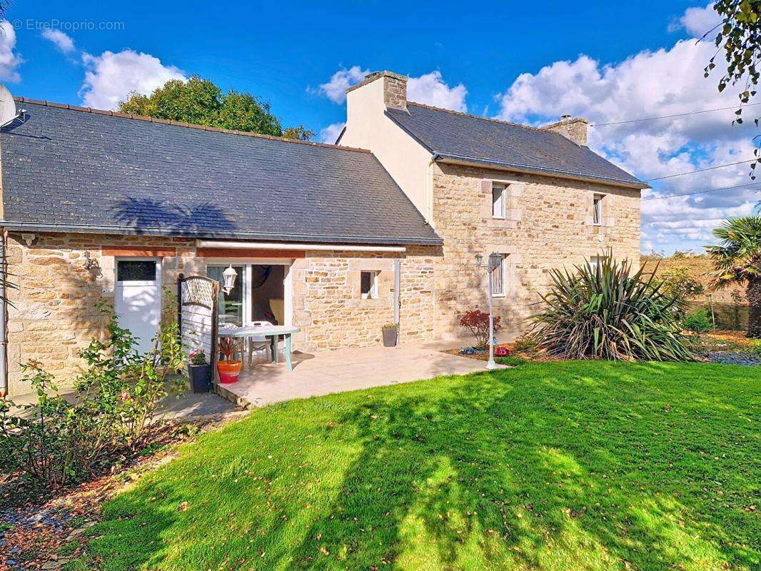 Maison à LANHOUARNEAU