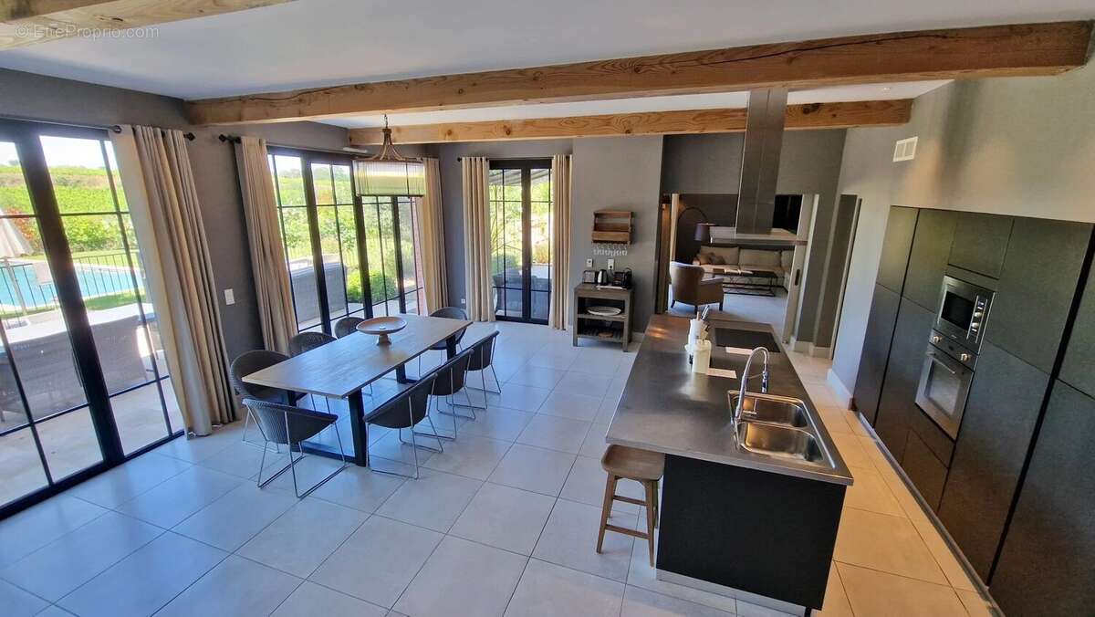 Maison à PUISSALICON