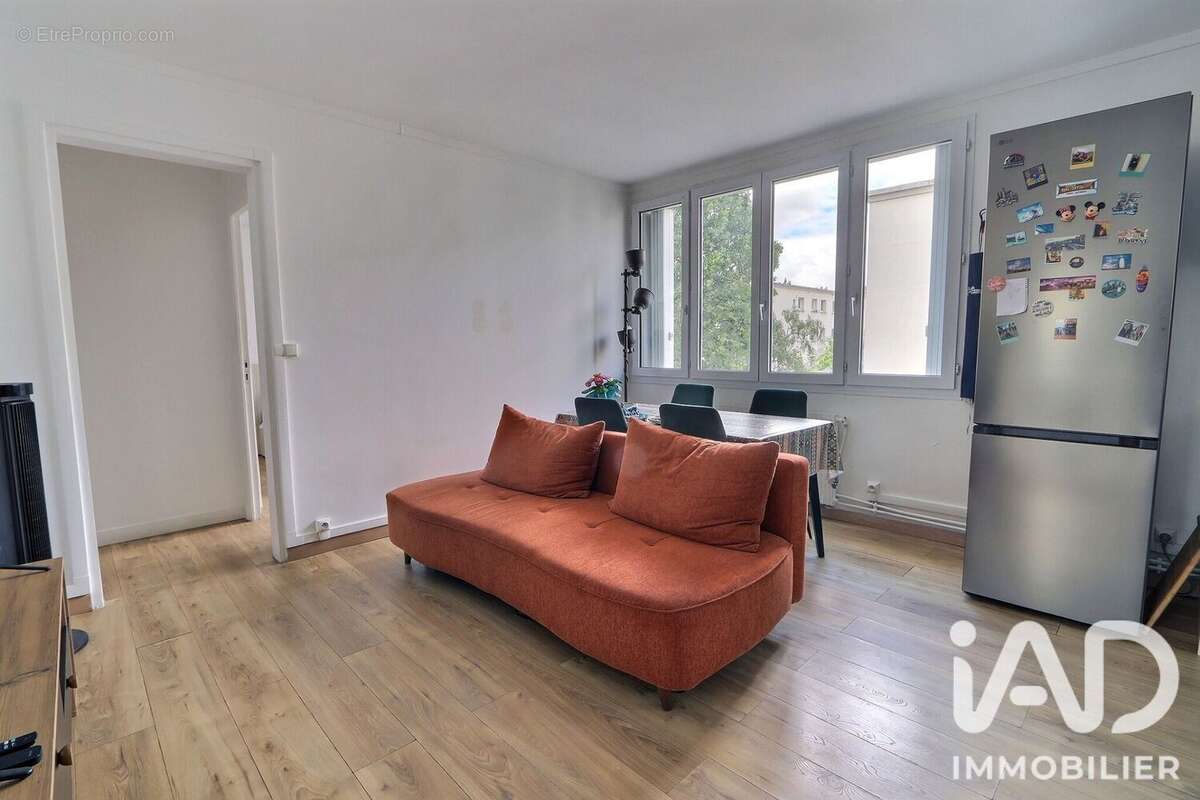 Appartement 44 m² à Le Blanc-Mesnil  - photo 2