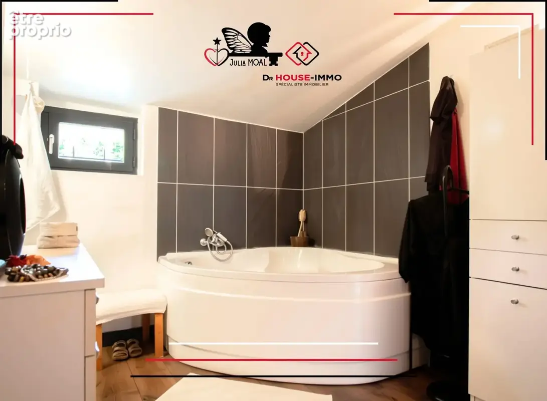 Maison 6 pièces 207 m² à vendre à La Taillee (85450) - photo 17