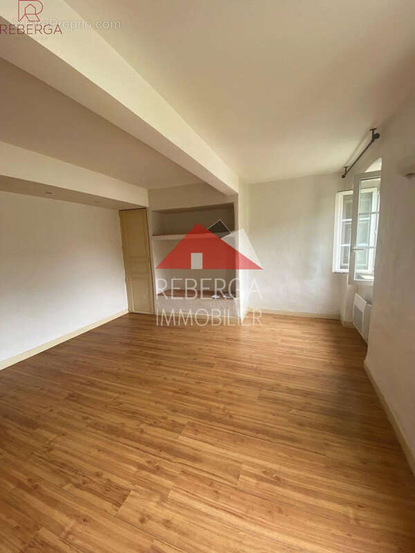Appartement 60 m² à Mazamet  - photo 4