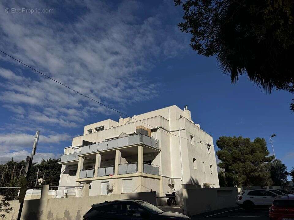 Appartement à CARRY-LE-ROUET