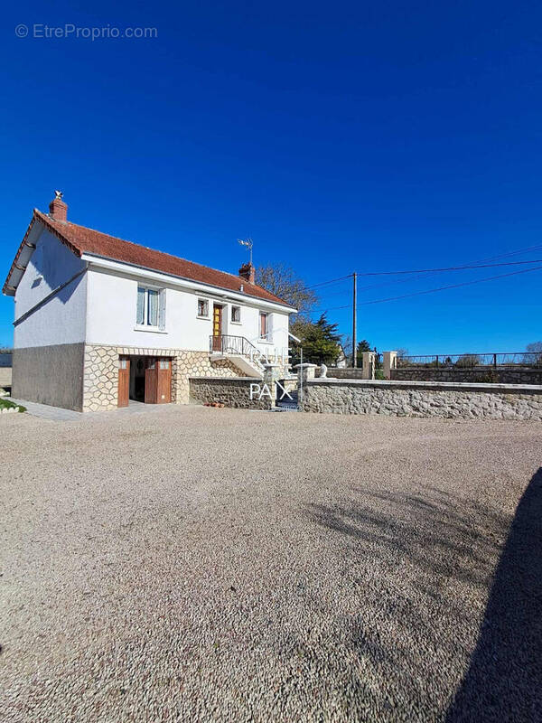 Maison à AVAILLES-EN-CHATELLERAULT