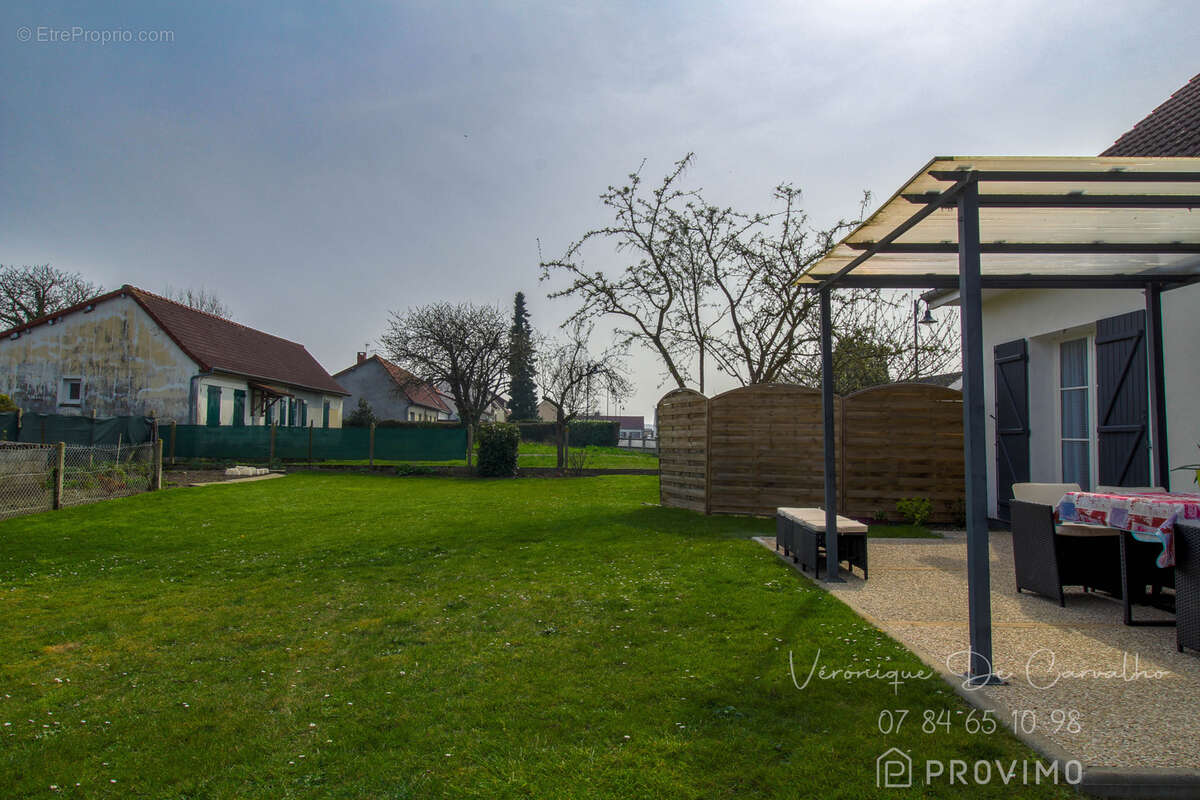 Maison à SAILLY-FLIBEAUCOURT
