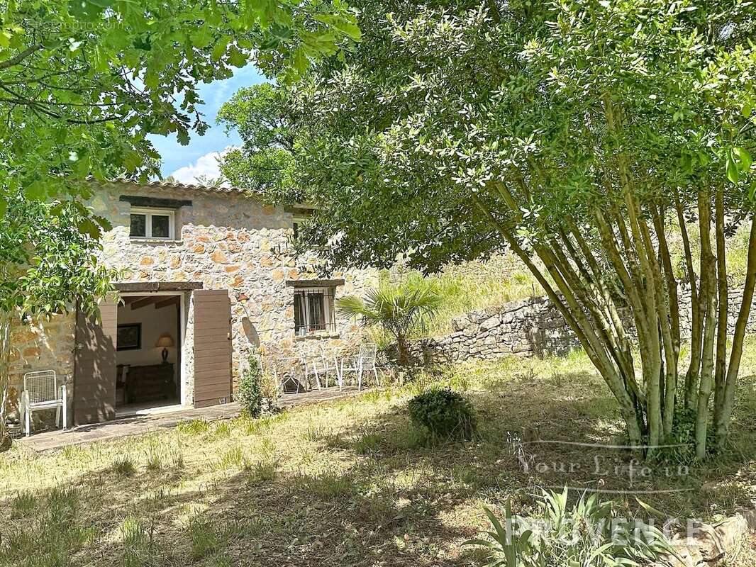 Maison à LORGUES