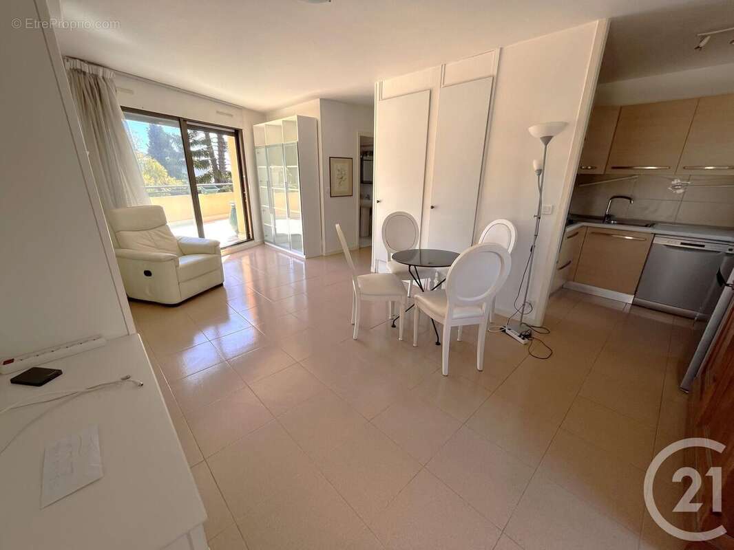 Appartement à MENTON