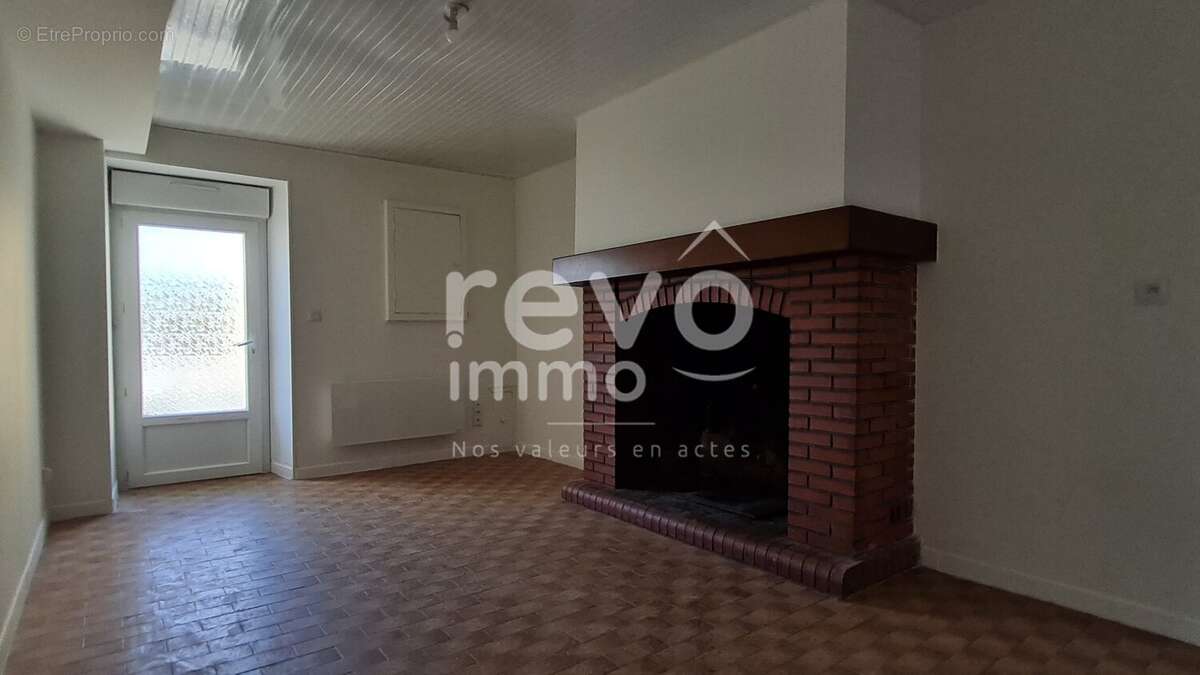 Maison La Chapelle Glain (4 pièces) 78.31m2 - photo 3