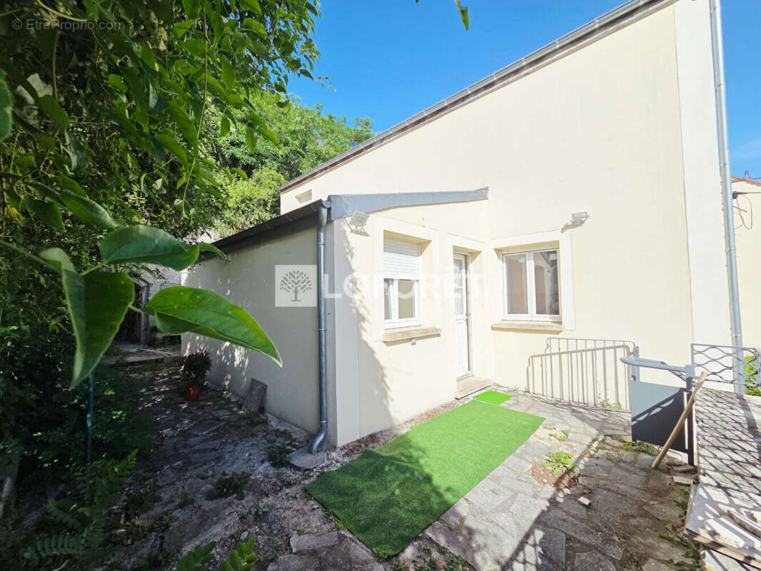 Maison à LIMAY