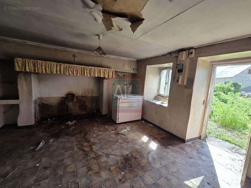 Maison en pierres à rénover - photo 4