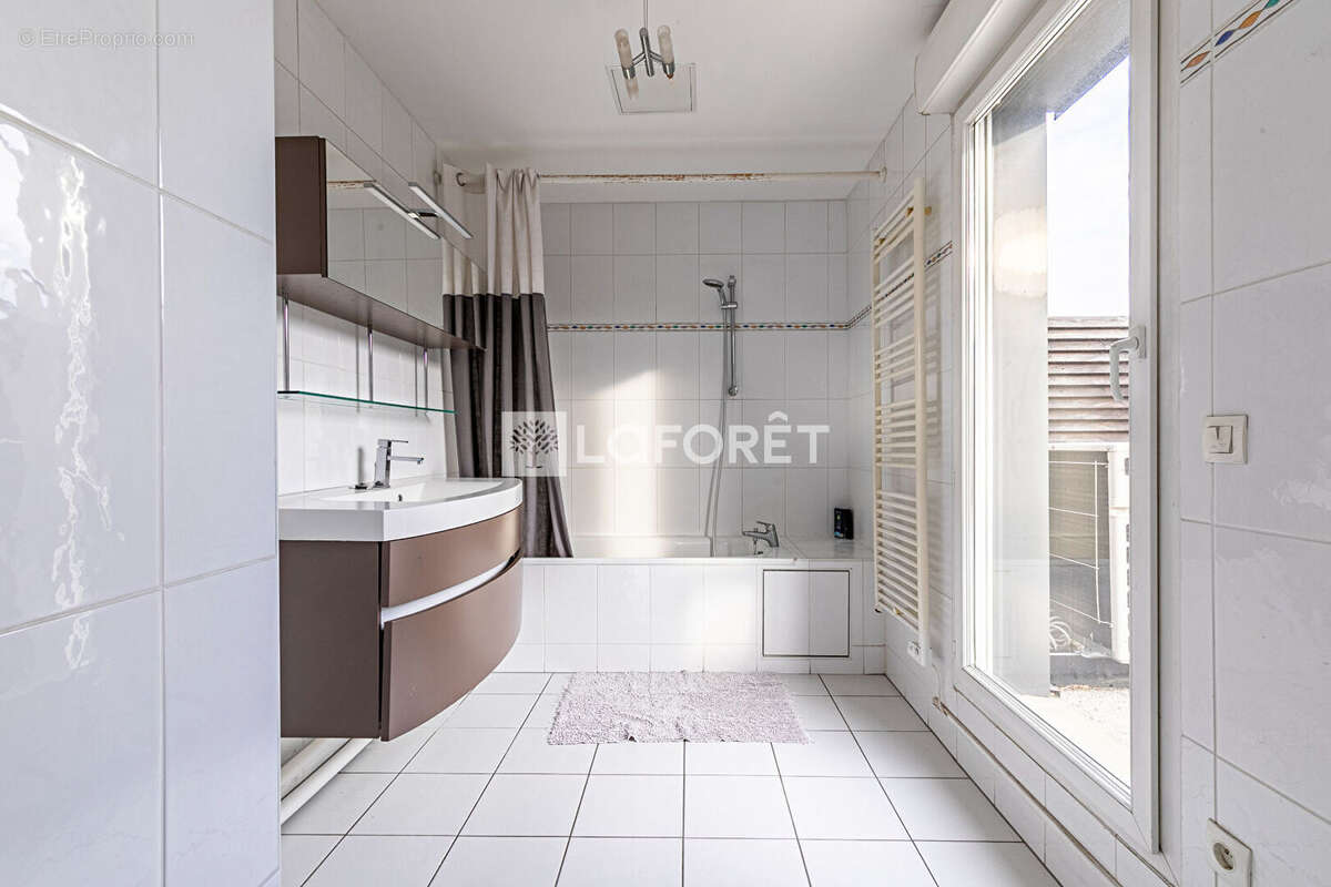 Appartement à VILLEJUIF