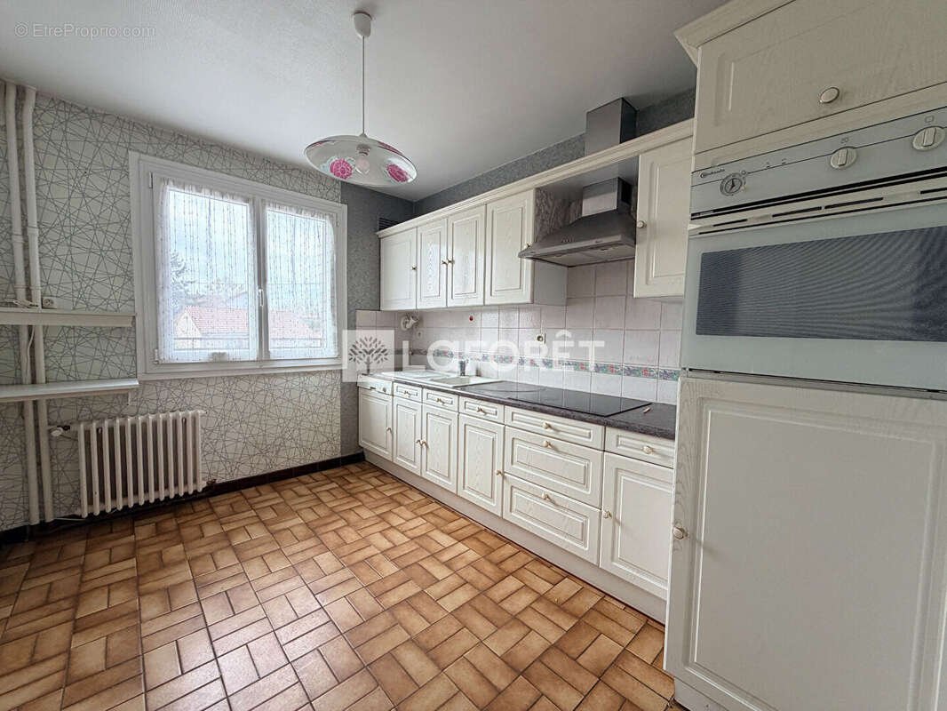 Maison familiale avec jardin - photo 2