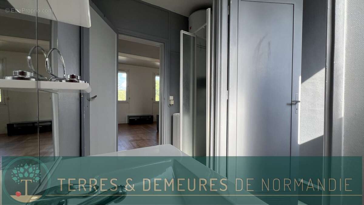 Appartement à EU