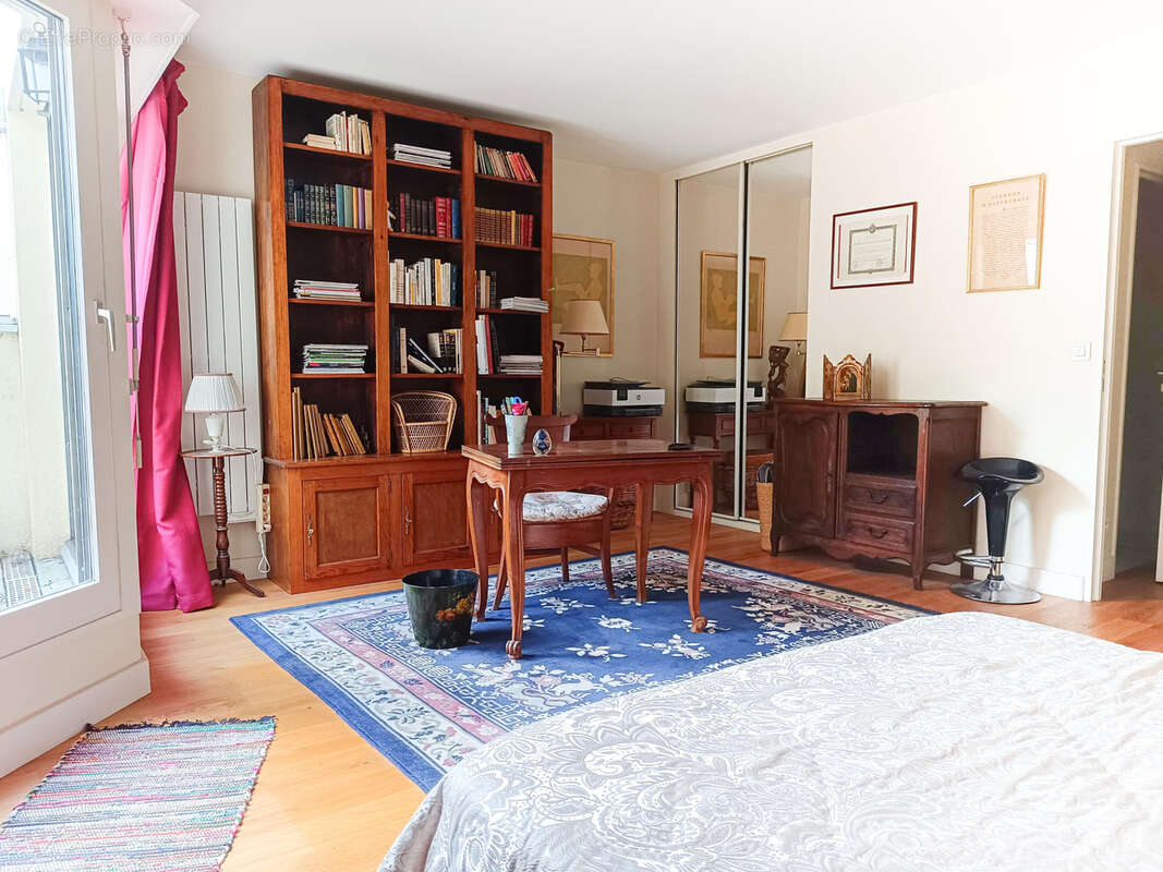 Appartement à LE CHESNAY