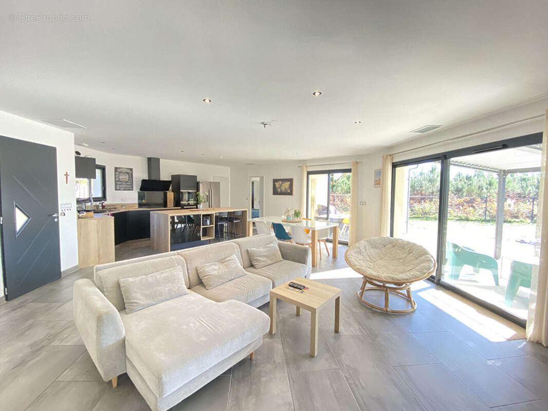 Maison à SAINT-YAGUEN