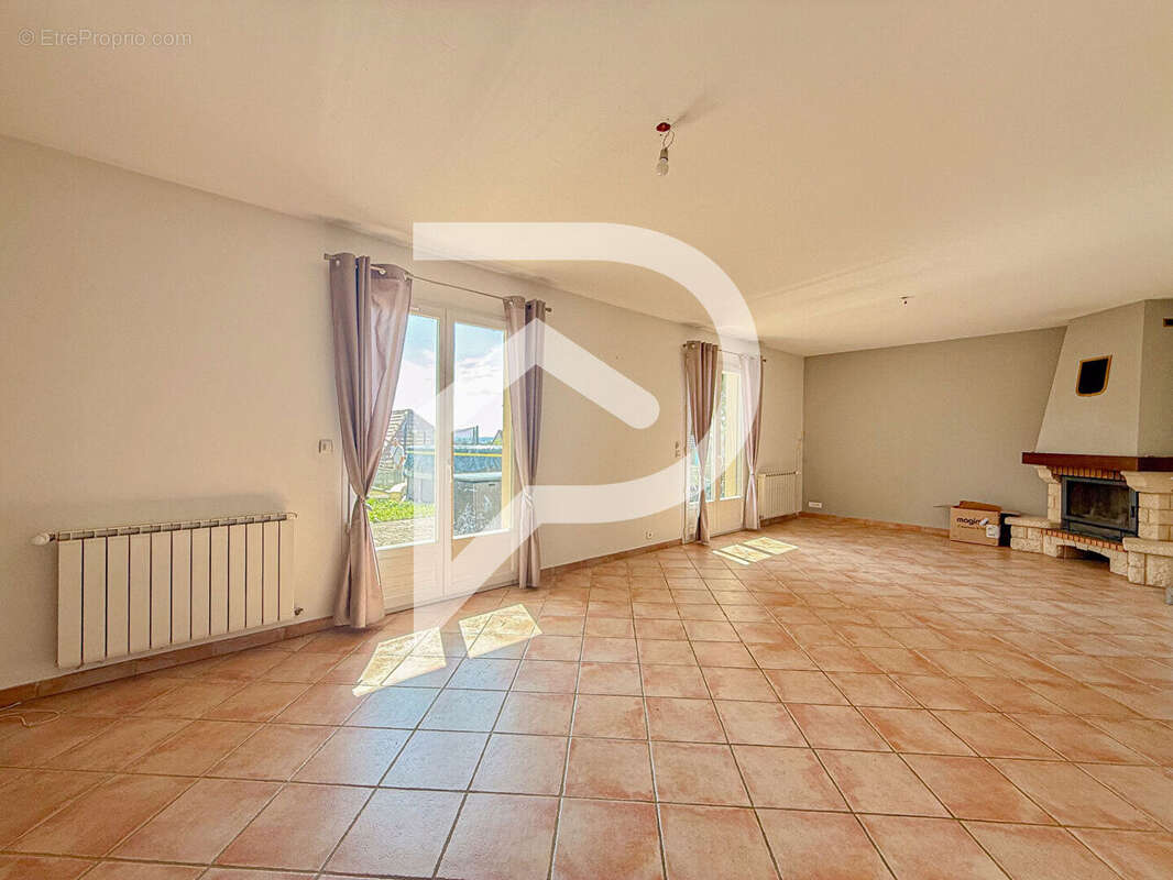 Maison à SAINT-WITZ