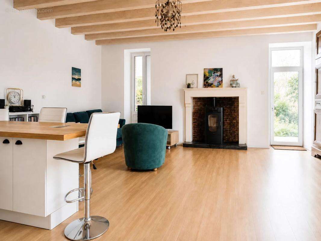 Maison de 5 pièces de 143 m² à La Caillère-Saint-Hilaire - photo 3